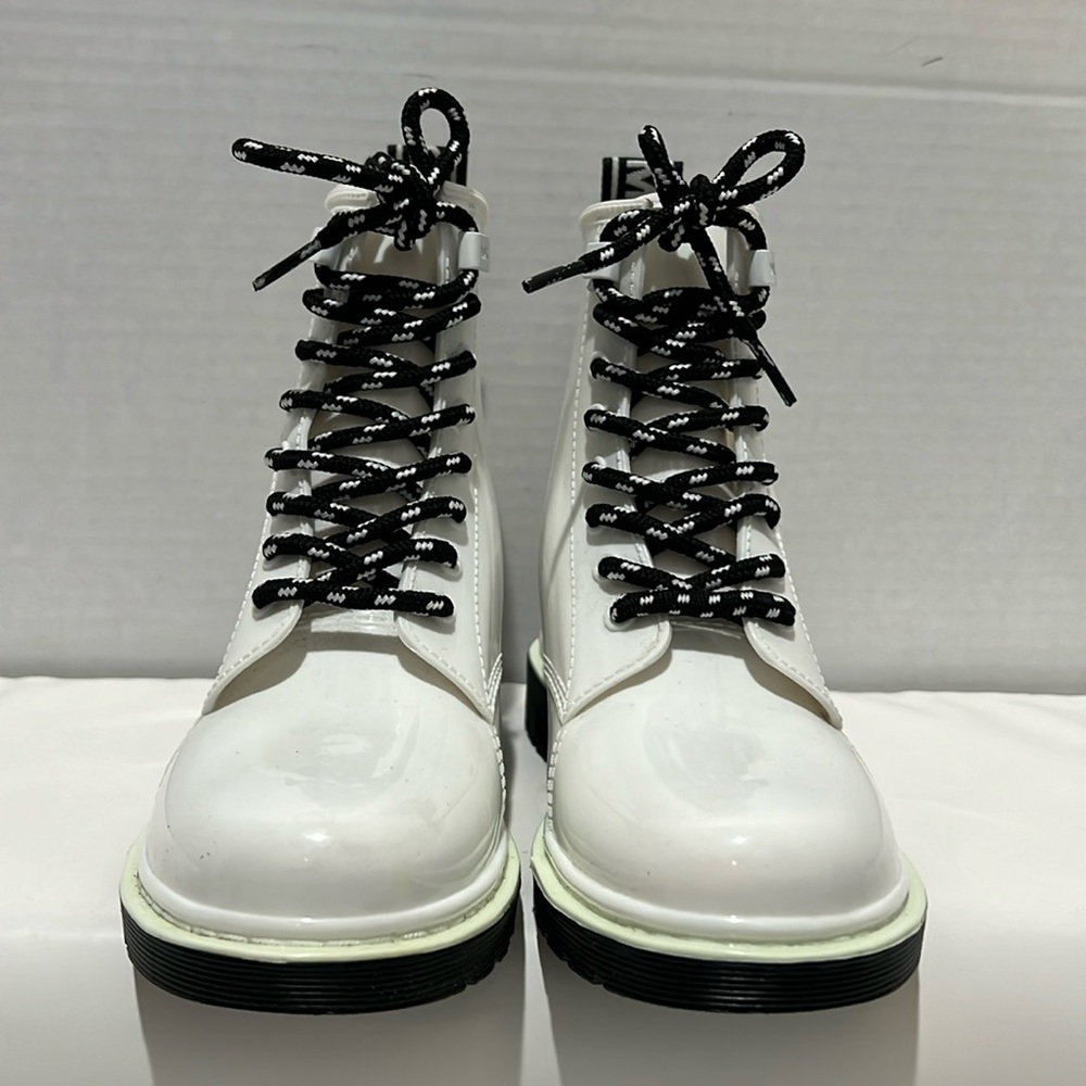 Michael Kors Tavia Rain Boots Size 8